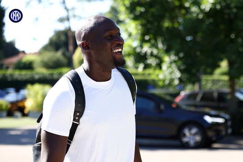Liên tục 'vạ miệng', tương lai nào cho Lukaku tại Chelsea?