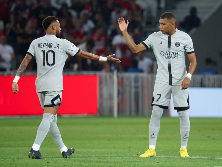 psg ra phan quyet vu mau thuan noi bo mbappe duoc trao dac quyen lon