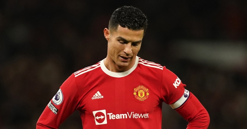 ronaldo bi mu lam dieu chua tung co trong su nghiep