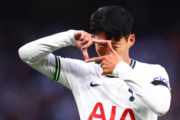 Son Heung-min là ngôi sao sáng nhất trận đấu này với 1 cú hat-trick. Ảnh: Internet