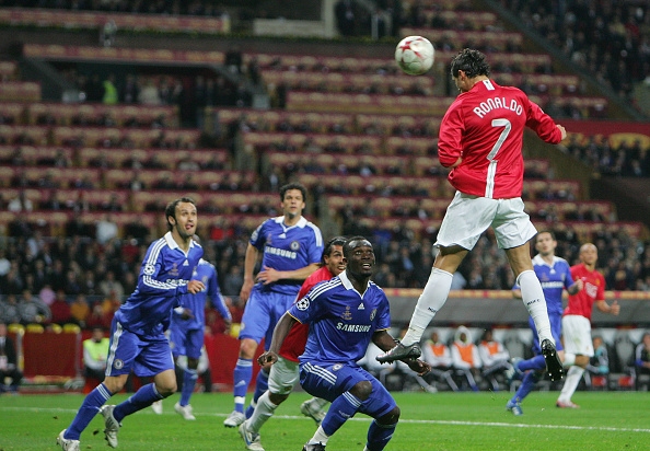 Chị gái Ronaldo bôi nhọ Ten Hag: Dấu chấm hết cho CR7 tại MU? 206198