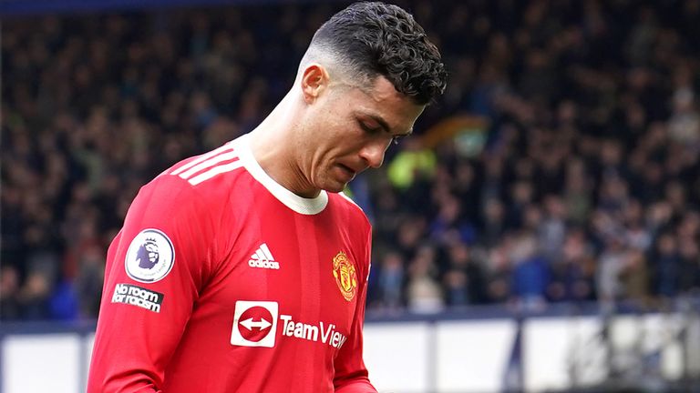 Vì Messi, Ronaldo quyết tâm rời MU sau World Cup 2022 215253