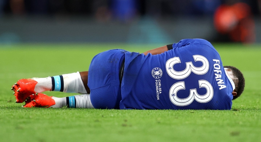 Bom xịt lại 'gục ngã', Chelsea tá hỏa ngắm trung vệ số 1 World Cup 2022 234459