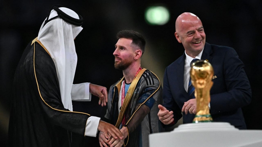 'Niềm tự hào' của Messi được đại gia hỏi mua với giá không tưởng 235534