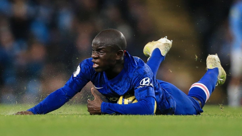 Đại gia Ả Rập tiếp cận Chelsea, mơ 'giải cứu' Kante về phò tá Ronaldo 235991