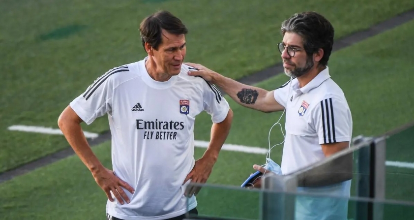 Cristiano Ronaldo nhận cảnh báo về thầy mới tại Al Nassr 239612