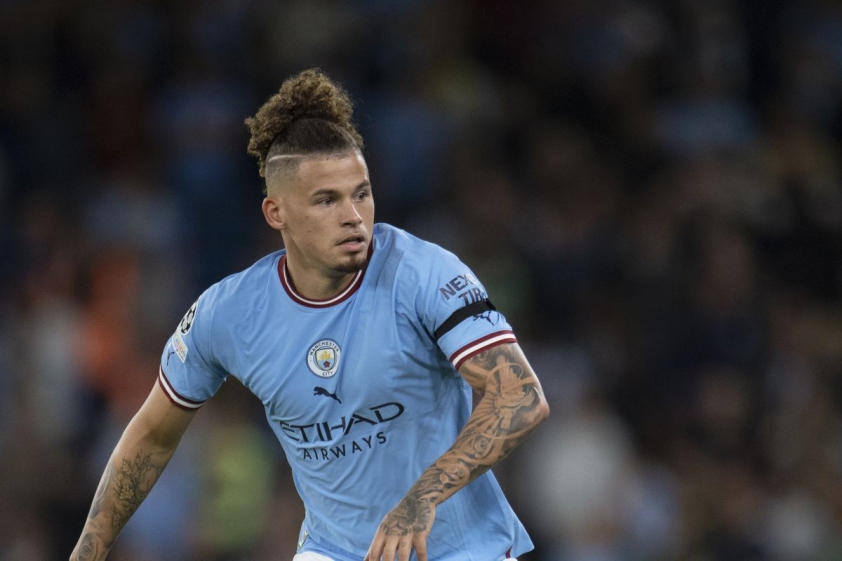 Quá bực mình, Pep Guardiola gửi tối hậu thư cho một ngôi sao Man City 240375