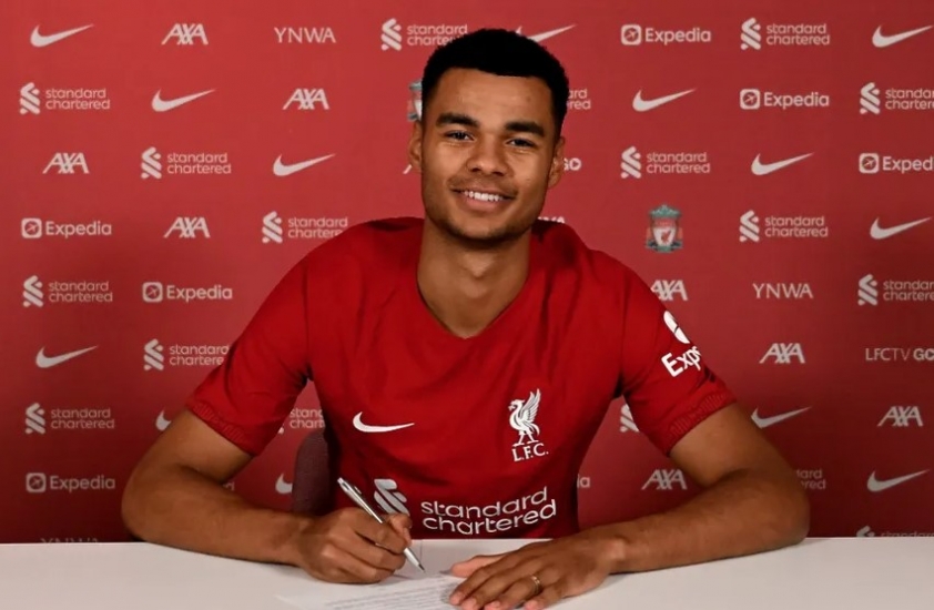 Liên tục bị hỏi khó, HLV Klopp nổi giận mắng thẳng mặt phóng viên 241959