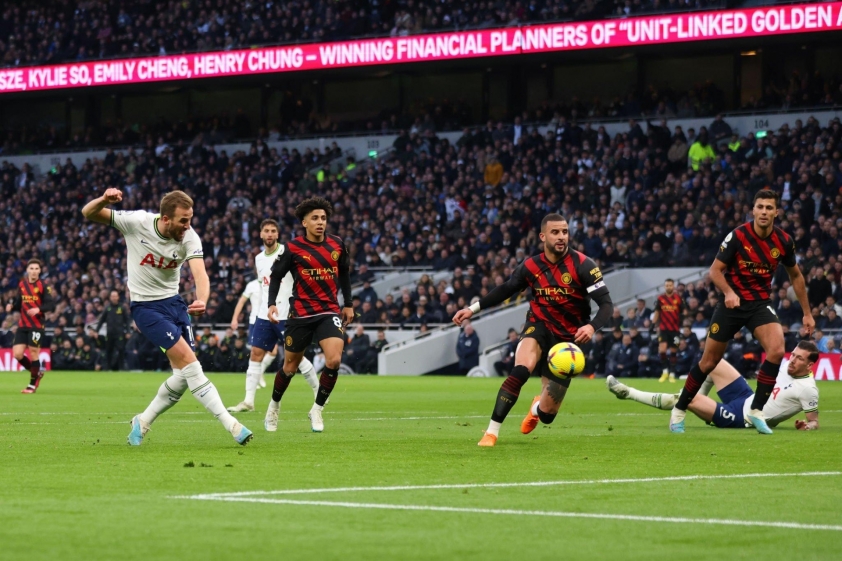 Trực tiếp Tottenham 1-0 Man City: Harry Kane trừng phạt sai lầm 246348