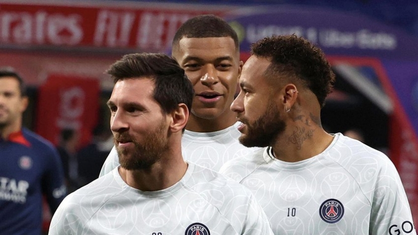 messi-neymar-mbappe-4849-1676716721.jpeg
