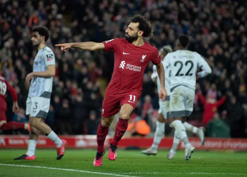 Hạ đẹp Wolves, Liverpool thổi lửa vào cuộc đua top 4 Premier League 253621