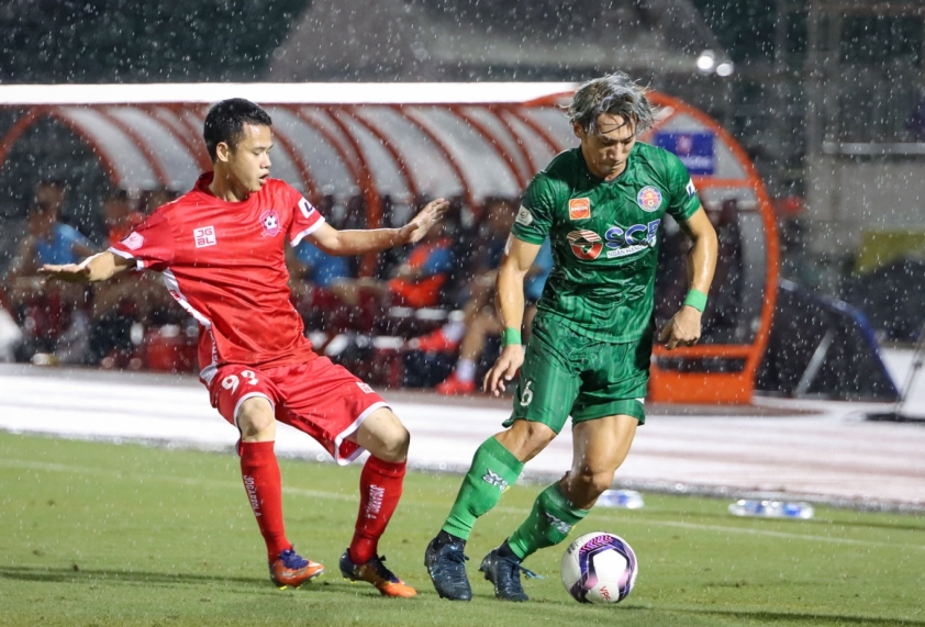 Trực tiếp Sài Gòn 0-0 Hải Phòng: Thẻ đỏ cho đội chủ nhà! 37568