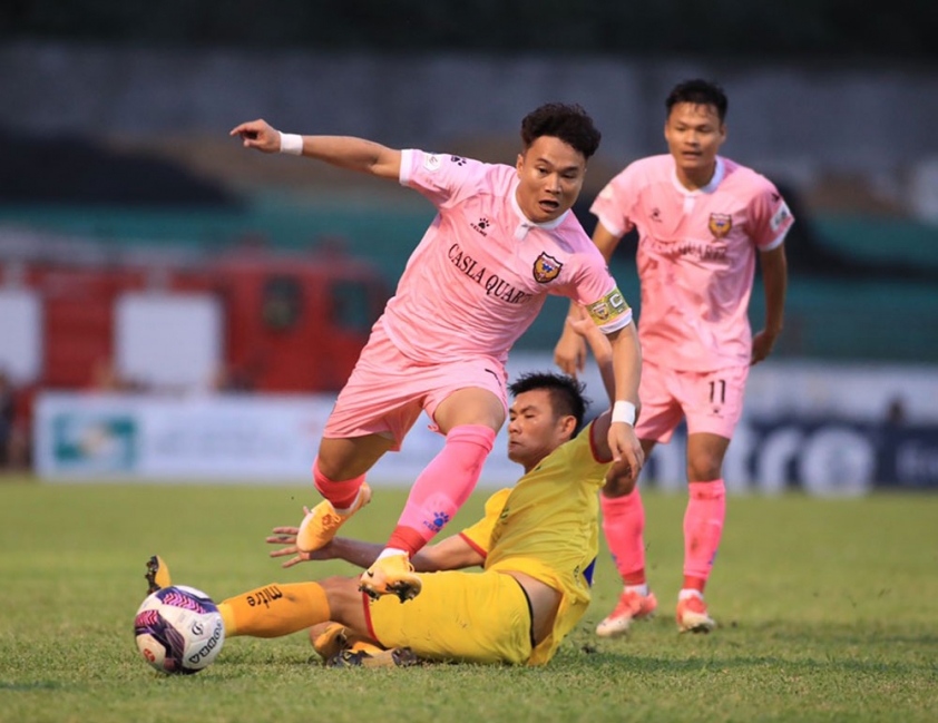Trực tiếp Hà Tĩnh vs CAND