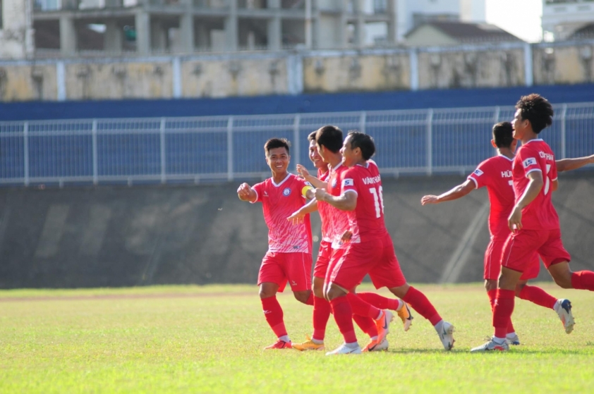 Khánh Hoà thắng dễ Phú Thọ.