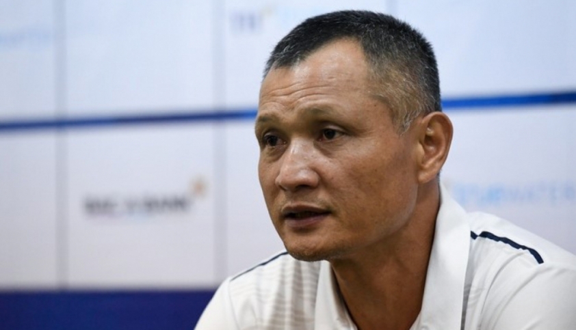 hlv-ngo-quang-truong-cau-thu-slna-chi-co-the-2