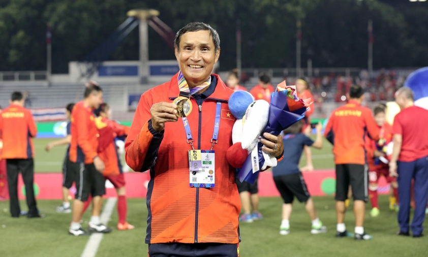 nu-viet-nam-thai-sea-games-54_isak