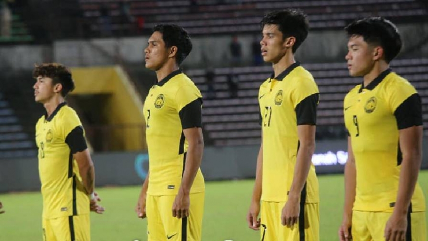 cau-thu-malaysia-duong-tinh-voi-covid-19-truoc-them-giai-u23-dong-nam-a-2022_1644482055