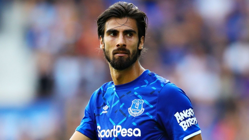 Barca: Tim ra cầu thủ “đủ tầm” thay thế Sergio Busquets 278746