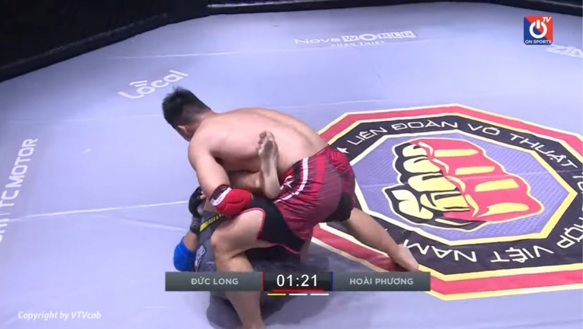 Knoct-out kiện tướng võ thuật, Nguyễn Phụng Hoài Phương mang về 125 triệu đồng 97310