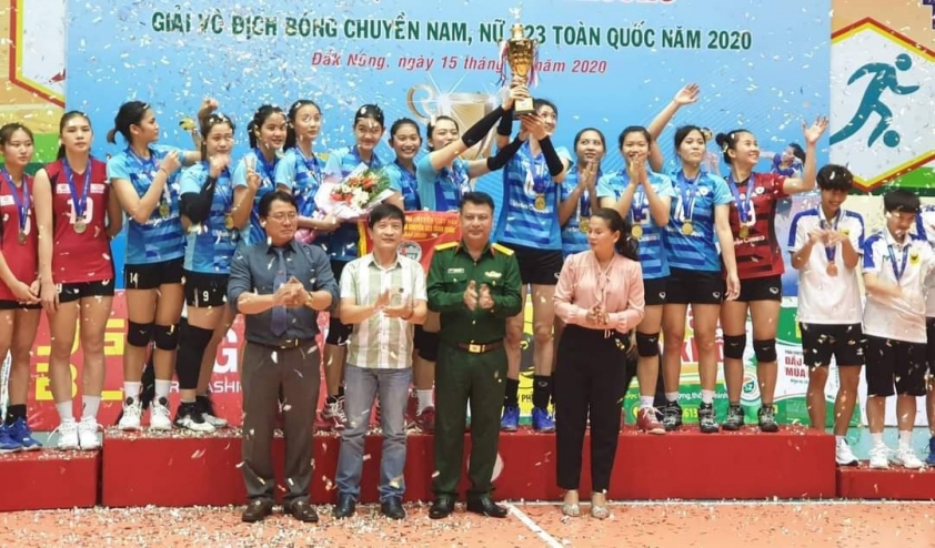 Bom tấn chuyển nhượng: Rời Than Quảng Ninh, Lưu Thị Huệ sẽ hội quân cùng Lê Thanh Thúy? 102578