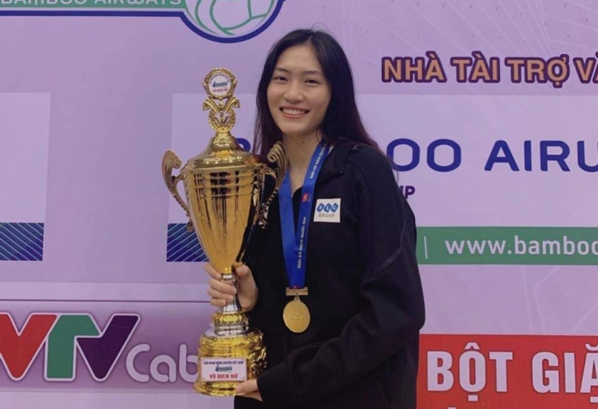 Ngọc nữ bóng chuyền Việt Hương bật mí tiêu chí trọn bạn trai cao '1m8' 112835
