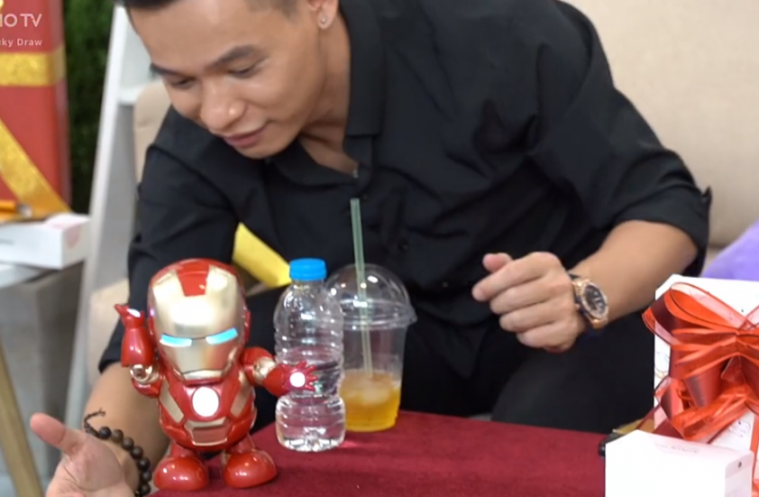 mot so mon qua thu vi cua Do mixi tai unboxing show