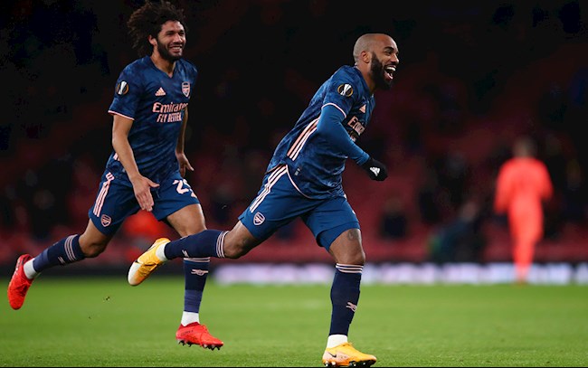 Lacazette chấm dứt chuỗi trận tịt ngòi của mình (Ảnh: Internet)