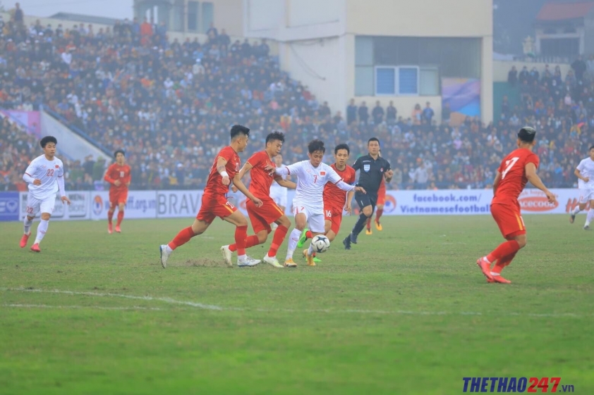Các cấp độ đội tuyển của bóng đá Việt Nam có mật độ thi đấu dày đặc trong năm 2021 (Ảnh: Văn Hải)