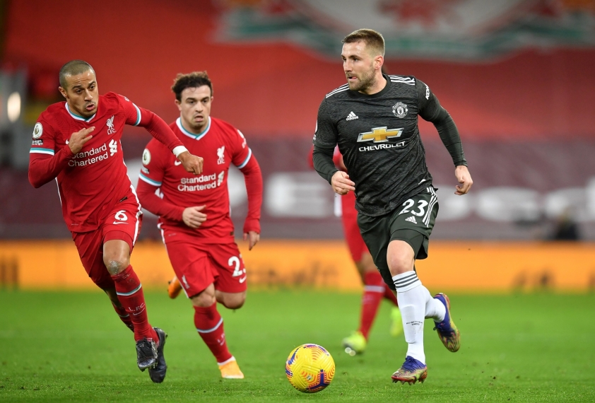 Luke Shaw đã có trận đấu tuyệt hay trên sân Anfield (Ảnh: Internet)