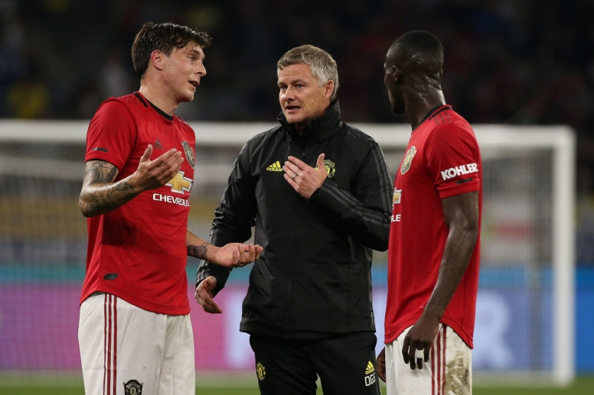 Cả Lindelof và Bailly đều chưa sẵn sàng xuất trận (Ảnh: Getty)