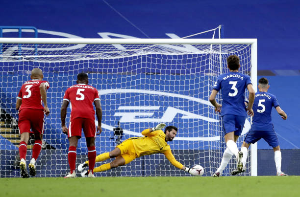 Kết quả Chelsea 0-2 Liverpool: Sút hỏng penalty Ảnh 1