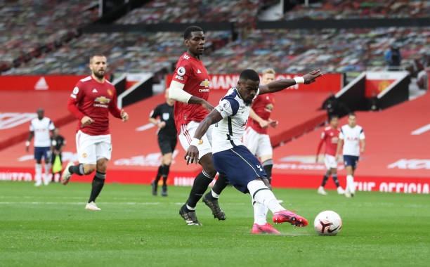 Trực tiếp MU 1-5 Tottenham: Tan nát Ảnh 1