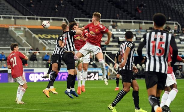 Trực tiếp Newcastle 1-1 MU: Maguire lập công Ảnh 1
