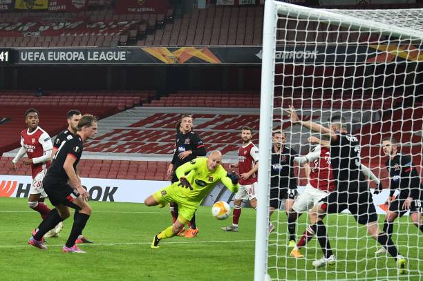 Trực tiếp Arsenal 3-0 Dundalk: Siêu phẩm của Pepe Ảnh 1