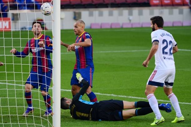 Trực tiếp Barca 1-0 Osasuna: Braithwaite ghi bàn Ảnh 1