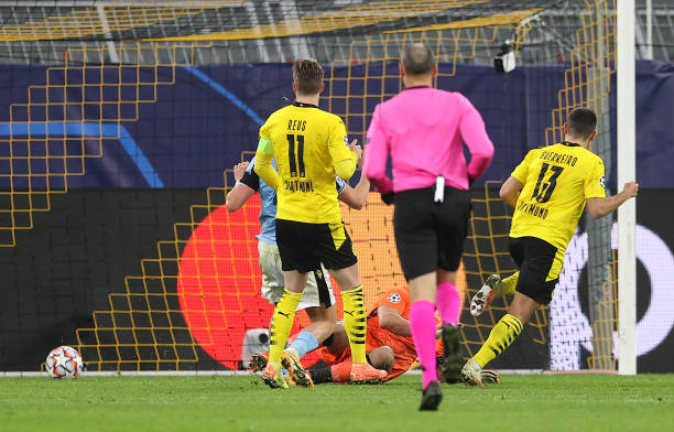 Trực tiếp Dortmund 1-0 Lazio: Chủ nhà lấn lướt Ảnh 1