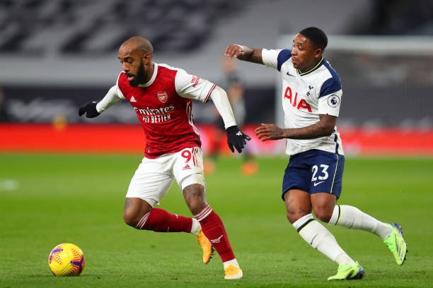 Trực tiếp Tottenham 1-0 Arsenal: Son Heung-min lập siêu phẩm Ảnh 1