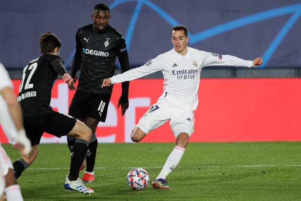 Trực tiếp Real Madrid 2-0 M'Gladbach: Kiểm soát trận đấu Ảnh 1