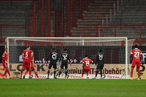 Trực tiếp Union Berlin 1-0 Bayern Munich: Chủ nhà mở tỉ số Ảnh 1