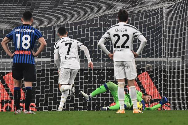 Trực tiếp Juventus 1-1 Atalanta: Ronaldo sút hỏng phạt đền Ảnh 1