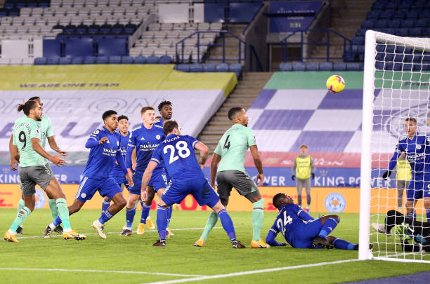 Trực tiếp Leicester 0-2 Everton: Ăn miếng trả miếng Ảnh 1