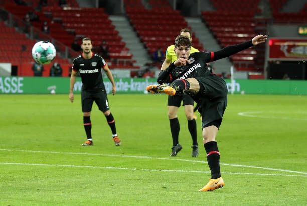 Trực tiếp Leverkusen 1-0 Bayern: Bất ngờ xảy ra Ảnh 1
