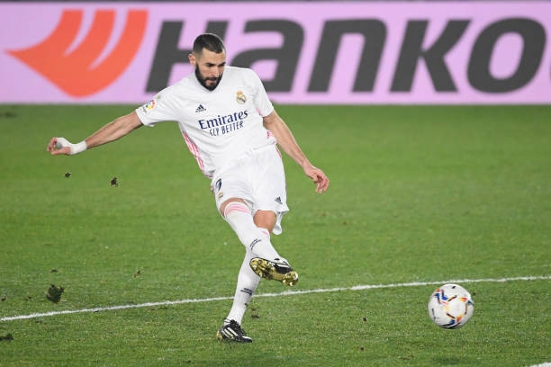 Trực tiếp Real Madrid 0-0 Granada: Ăn miếng trả miếng Ảnh 1
