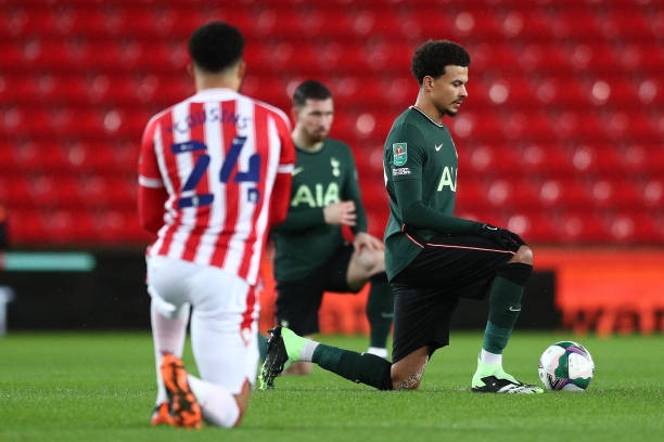 Trực tiếp Stoke City 0-0 Tottenham: Bale xuất phát cùng Kane Ảnh 1
