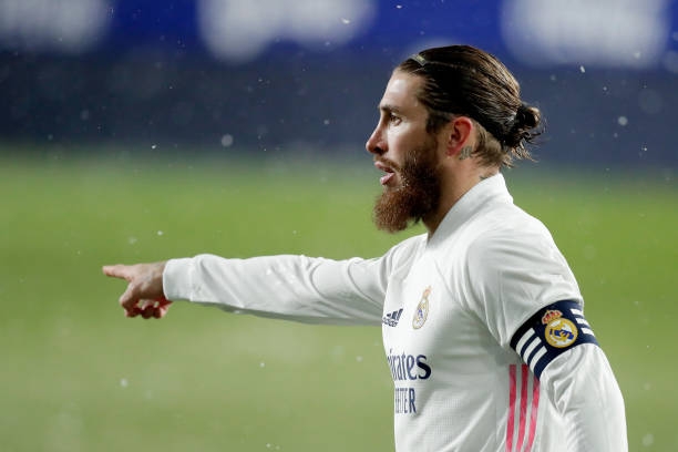 Trực tiếp Osasuna 0-0 Real Madrid: Thế trận bế tắc Ảnh 1