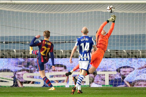 Trực tiếp Real Sociedad 0-1 Barcelona: De Jong ghi bàn Ảnh 1