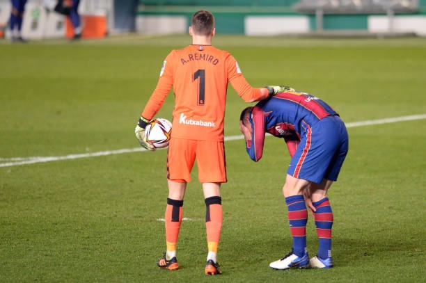Trực tiếp Real Sociedad 1-1 Barcelona: Nghẹt thở Ảnh 1