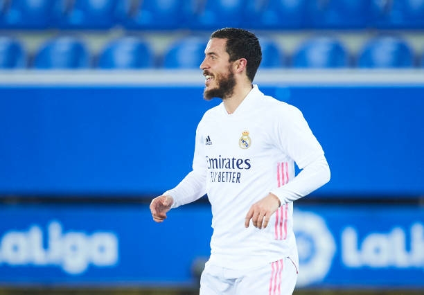 Hazard trở lại, Real đại thắng Alaves Ảnh 1