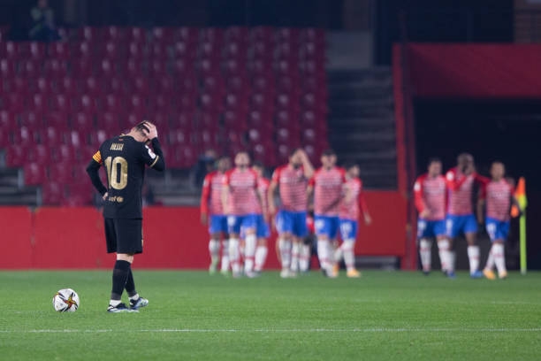 Trực tiếp Granada 2-0 Barcelona: Bất ngờ xảy ra Ảnh 1