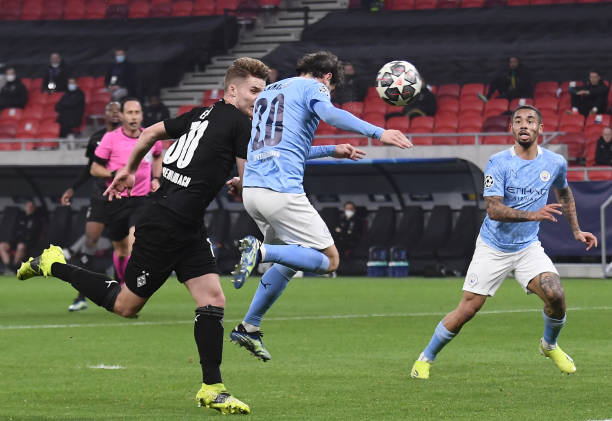 Trực tiếp Gladbach 0-1 Man City: Silva mở tỷ số Ảnh 1